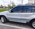 Сірий БМВ Х5, об'ємом двигуна 3 л та пробігом 330 тис. км за 11350 $, фото 1 на Automoto.ua