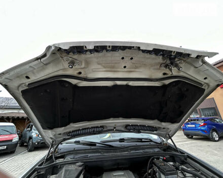 Серый БМВ Х5, объемом двигателя 2.99 л и пробегом 298 тыс. км за 12200 $, фото 49 на Automoto.ua