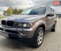 Серый БМВ Х5, объемом двигателя 3 л и пробегом 219 тыс. км за 3600 $, фото 4 на Automoto.ua