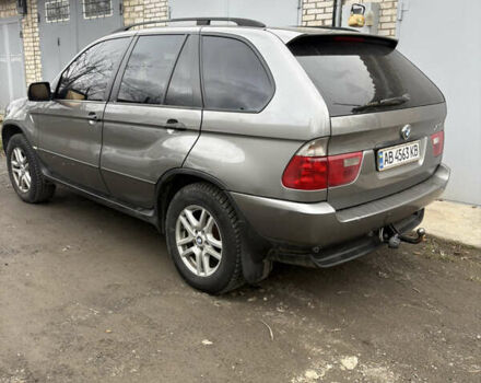 Серый БМВ Х5, объемом двигателя 3 л и пробегом 307 тыс. км за 10400 $, фото 3 на Automoto.ua