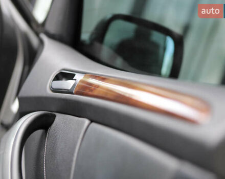 Серый БМВ Х5, объемом двигателя 3 л и пробегом 290 тыс. км за 16500 $, фото 51 на Automoto.ua