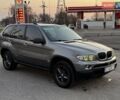 Серый БМВ Х5, объемом двигателя 3 л и пробегом 210 тыс. км за 10300 $, фото 1 на Automoto.ua