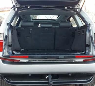 Серый БМВ Х5, объемом двигателя 3 л и пробегом 340 тыс. км за 6500 $, фото 20 на Automoto.ua