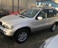 Серый БМВ Х5, объемом двигателя 3 л и пробегом 140 тыс. км за 3800 $, фото 4 на Automoto.ua