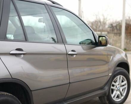 Серый БМВ Х5, объемом двигателя 2.98 л и пробегом 332 тыс. км за 8700 $, фото 23 на Automoto.ua