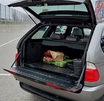 Серый БМВ Х5, объемом двигателя 3 л и пробегом 224 тыс. км за 12000 $, фото 32 на Automoto.ua