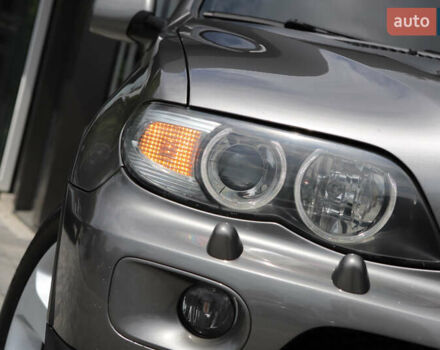 Серый БМВ Х5, объемом двигателя 3 л и пробегом 290 тыс. км за 16500 $, фото 20 на Automoto.ua