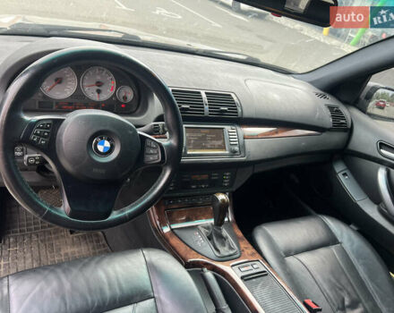 Серый БМВ Х5, объемом двигателя 4.8 л и пробегом 143 тыс. км за 18000 $, фото 13 на Automoto.ua