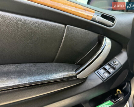 Серый БМВ Х5, объемом двигателя 3 л и пробегом 343 тыс. км за 13300 $, фото 18 на Automoto.ua