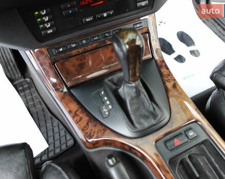 Серый БМВ Х5, объемом двигателя 3 л и пробегом 290 тыс. км за 16500 $, фото 48 на Automoto.ua