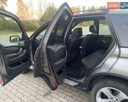 Серый БМВ Х5, объемом двигателя 2.99 л и пробегом 347 тыс. км за 10500 $, фото 25 на Automoto.ua