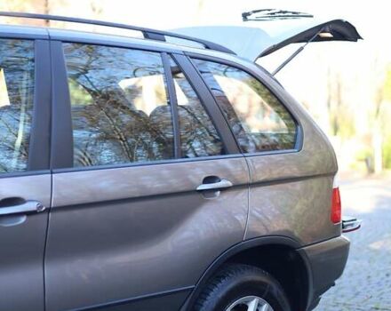 Серый БМВ Х5, объемом двигателя 2.98 л и пробегом 332 тыс. км за 8700 $, фото 6 на Automoto.ua