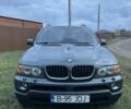 Серый БМВ Х5, объемом двигателя 3 л и пробегом 373 тыс. км за 6400 $, фото 2 на Automoto.ua