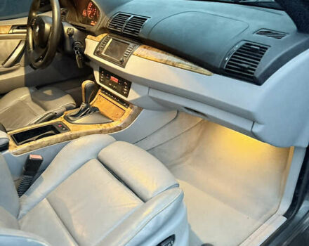 Сірий БМВ Х5, об'ємом двигуна 3 л та пробігом 413 тис. км за 6100 $, фото 36 на Automoto.ua