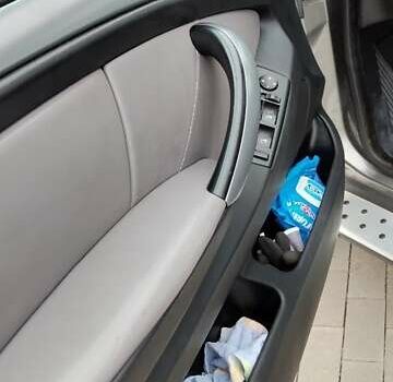 Серый БМВ Х5, объемом двигателя 3 л и пробегом 224 тыс. км за 12000 $, фото 23 на Automoto.ua