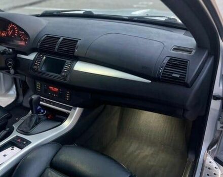 БМВ Х5 2005 в Сумах на Automoto.ua Серый БМВ Х5, объемом двигателя 0 л и пробегом 279 тыс. км за 2800 $, фото 9 на Automoto.ua