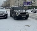 Серый БМВ Х5, объемом двигателя 3 л и пробегом 300 тыс. км за 9335 $, фото 1 на Automoto.ua