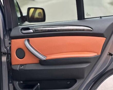 Серый БМВ Х5, объемом двигателя 2.99 л и пробегом 332 тыс. км за 12200 $, фото 11 на Automoto.ua