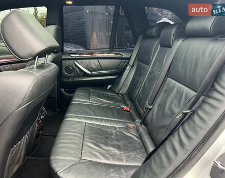 Серый БМВ Х5, объемом двигателя 4.8 л и пробегом 205 тыс. км за 11500 $, фото 5 на Automoto.ua