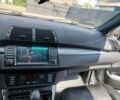 Серый БМВ Х5, объемом двигателя 3 л и пробегом 350 тыс. км за 6200 $, фото 5 на Automoto.ua