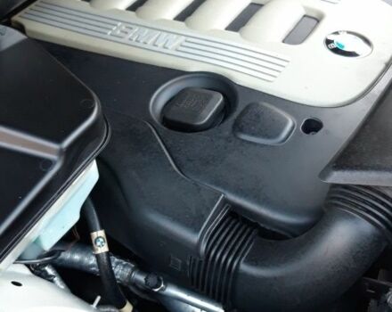 Серый БМВ Х5, объемом двигателя 3 л и пробегом 340 тыс. км за 6500 $, фото 23 на Automoto.ua