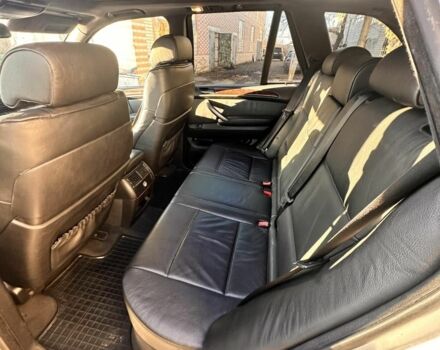 Серый БМВ Х5, объемом двигателя 3 л и пробегом 350 тыс. км за 5700 $, фото 5 на Automoto.ua