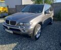 Серый БМВ Х5, объемом двигателя 3 л и пробегом 166 тыс. км за 4000 $, фото 1 на Automoto.ua