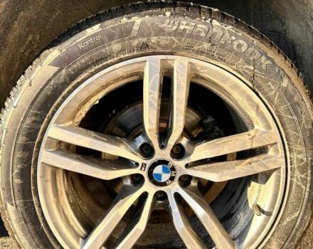 Серый БМВ Х5, объемом двигателя 3 л и пробегом 350 тыс. км за 5700 $, фото 10 на Automoto.ua