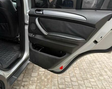 Сірий БМВ Х5, об'ємом двигуна 2.99 л та пробігом 407 тис. км за 9999 $, фото 18 на Automoto.ua