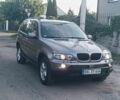 Серый БМВ Х5, объемом двигателя 3 л и пробегом 290 тыс. км за 7264 $, фото 1 на Automoto.ua