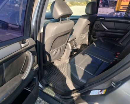 Серый БМВ Х5, объемом двигателя 3 л и пробегом 166 тыс. км за 4000 $, фото 7 на Automoto.ua