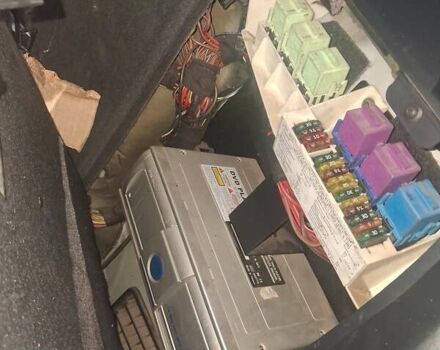 Серый БМВ Х5, объемом двигателя 3 л и пробегом 252 тыс. км за 12800 $, фото 20 на Automoto.ua