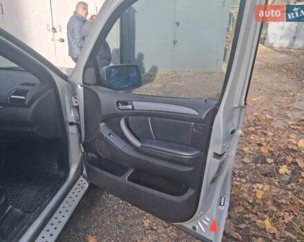 Серый БМВ Х5, объемом двигателя 3 л и пробегом 252 тыс. км за 12800 $, фото 5 на Automoto.ua