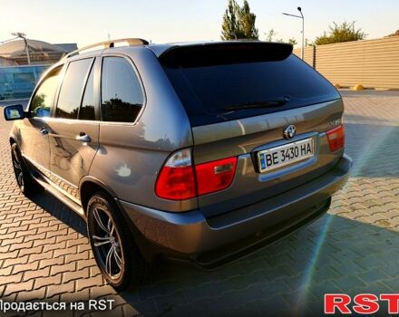 Серый БМВ Х5, объемом двигателя 3 л и пробегом 256 тыс. км за 10000 $, фото 4 на Automoto.ua