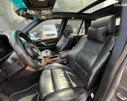 Серый БМВ Х5, объемом двигателя 3 л и пробегом 378 тыс. км за 12690 $, фото 26 на Automoto.ua