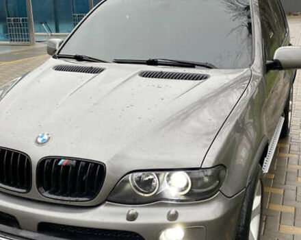 Серый БМВ Х5, объемом двигателя 3 л и пробегом 378 тыс. км за 16000 $, фото 17 на Automoto.ua