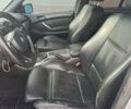 Серый БМВ Х5, объемом двигателя 3 л и пробегом 400 тыс. км за 11800 $, фото 1 на Automoto.ua