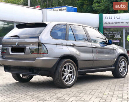 Серый БМВ Х5, объемом двигателя 3 л и пробегом 592 тыс. км за 10500 $, фото 2 на Automoto.ua