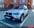 Серый БМВ Х5, объемом двигателя 3 л и пробегом 212 тыс. км за 10800 $, фото 1 на Automoto.ua