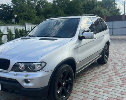Серый БМВ Х5, объемом двигателя 3 л и пробегом 390 тыс. км за 10700 $, фото 1 на Automoto.ua