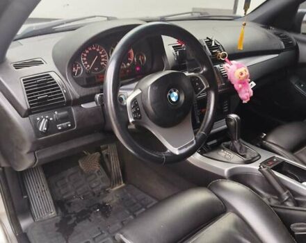 Серый БМВ Х5, объемом двигателя 3 л и пробегом 336 тыс. км за 13000 $, фото 11 на Automoto.ua