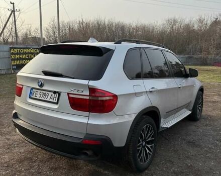 Серый БМВ Х5, объемом двигателя 3 л и пробегом 275 тыс. км за 10000 $, фото 3 на Automoto.ua