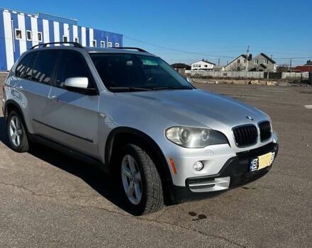 Серый БМВ Х5, объемом двигателя 3 л и пробегом 350 тыс. км за 12000 $, фото 2 на Automoto.ua