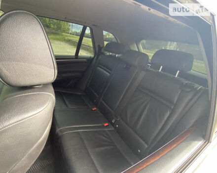 Серый БМВ Х5, объемом двигателя 3 л и пробегом 237 тыс. км за 13700 $, фото 30 на Automoto.ua