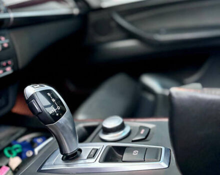 Серый БМВ Х5, объемом двигателя 4.8 л и пробегом 333 тыс. км за 11200 $, фото 10 на Automoto.ua