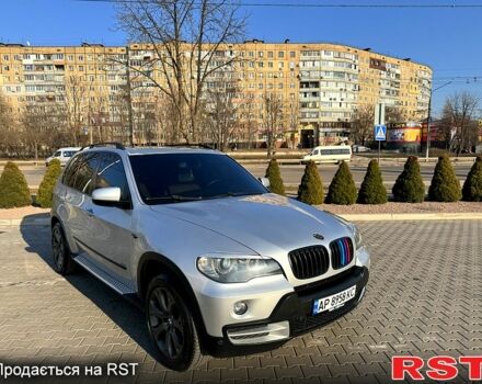 Серый БМВ Х5, объемом двигателя 3 л и пробегом 255 тыс. км за 11500 $, фото 1 на Automoto.ua