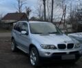 Сірий БМВ Х5, об'ємом двигуна 3 л та пробігом 318 тис. км за 8000 $, фото 1 на Automoto.ua