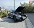 Серый БМВ Х5, объемом двигателя 3 л и пробегом 307 тыс. км за 15900 $, фото 3 на Automoto.ua