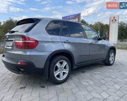 Серый БМВ Х5, объемом двигателя 3 л и пробегом 273 тыс. км за 10900 $, фото 4 на Automoto.ua