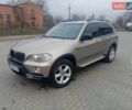 Серый БМВ Х5, объемом двигателя 3 л и пробегом 350 тыс. км за 8600 $, фото 1 на Automoto.ua